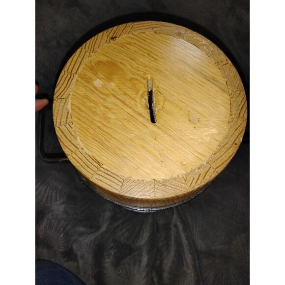 Hand Made wooden barrel piggy bankwood-burned or engraved Hourse design - Picture 3 of 10